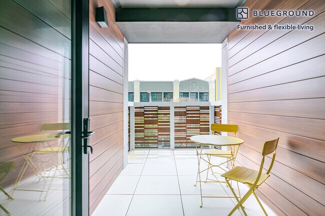 Photo - 1288 Howard St Unit SI FL4-ID2123