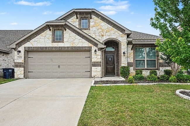 Photo - 7656 Northumberland Dr