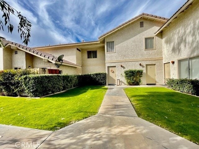 Building Photo - 74614 Driftwood Dr Unit 1