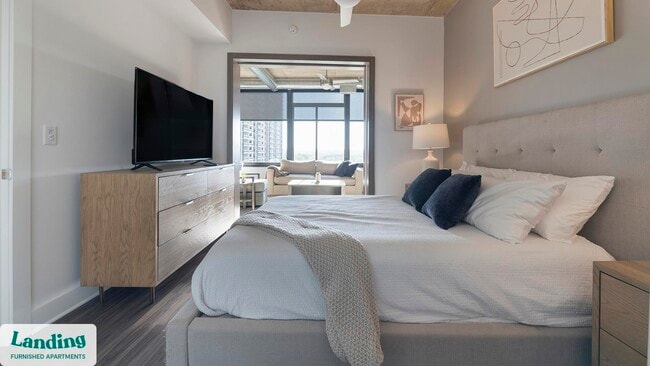 Photo - 5201 Leesburg Pike Unit 841