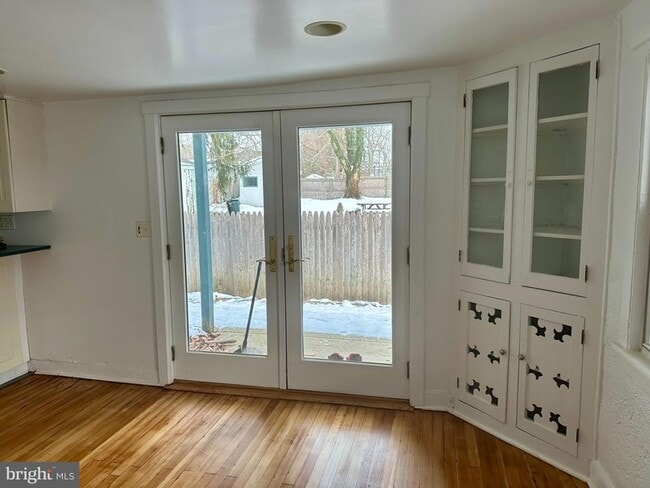 Photo - 2 Titus Ave Unit 1