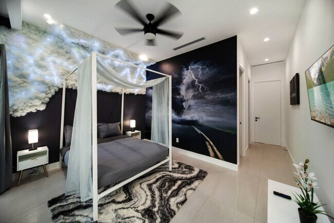 Photo - 601 NE 16th Ave Unit ID1369650P