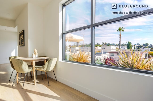 Building Photo - 611 N Virgil Ave Unit FL4-ID1337