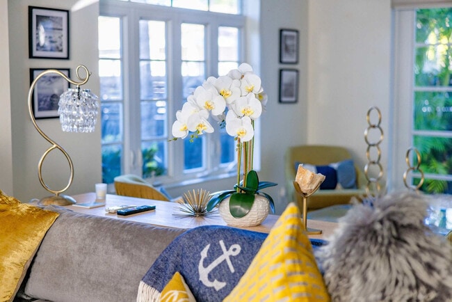 Photo - 2026 Seidenberg Ave Unit ID1297830P