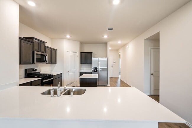 Photo - 1324 Stuarts Frst Dr