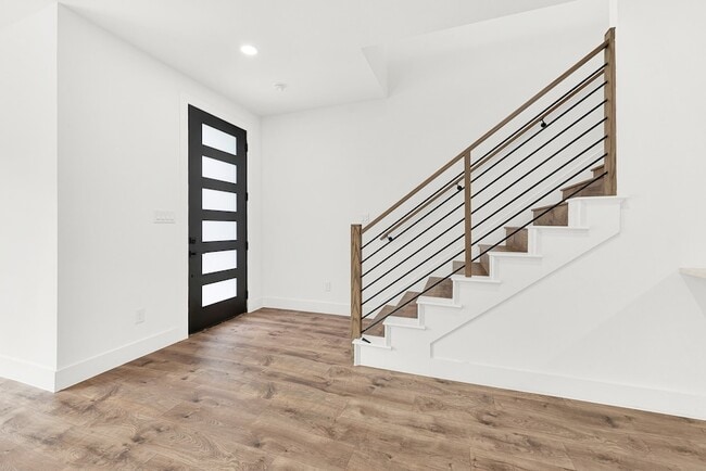 Photo - 9471 Timberleaf Dr