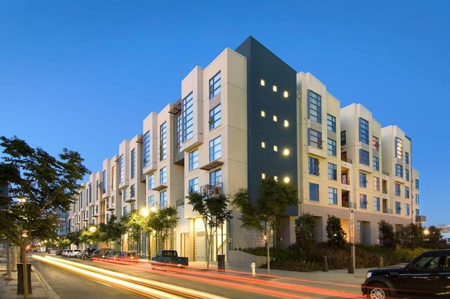Photo - 355 Berry St Unit SI ID1502707P