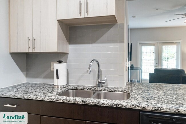 Photo - 655 W Mallard Creek Church Rd Unit 02-001.1410763