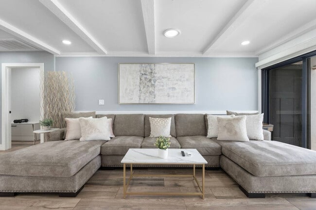 Photo - 1010 E Sorenson Cir Unit ID1309649P