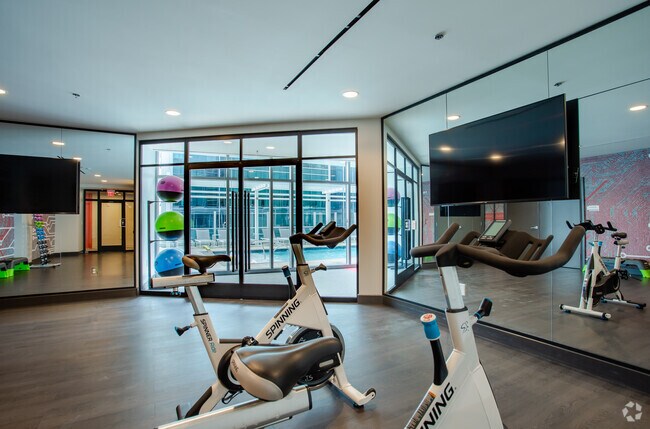 Yoga Studio - 511 Faye