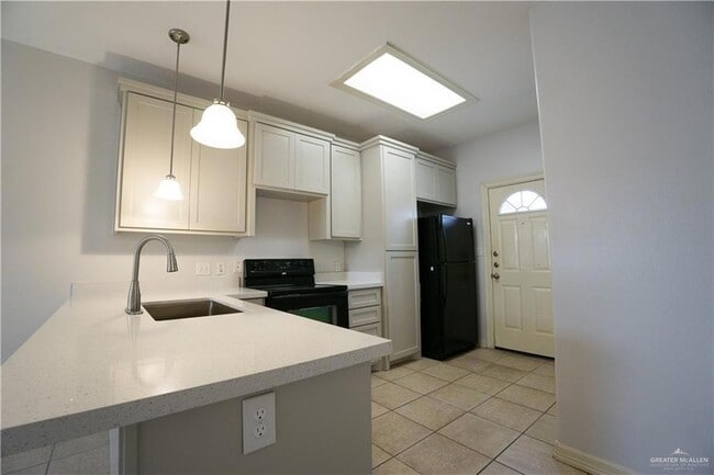 Photo - 3127 Regal Dr Unit A