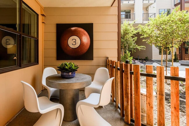 Photo - 610 E Weddell Dr Unit ID1280624P