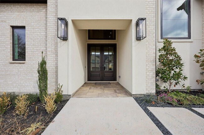 Photo - 3845 Van Ness Ln