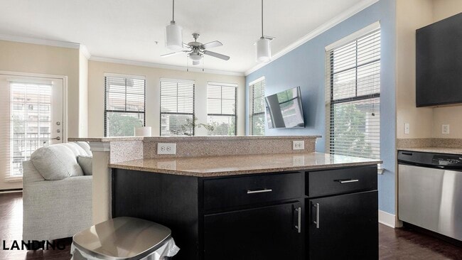 Photo - 7500 I-35 Unit 447