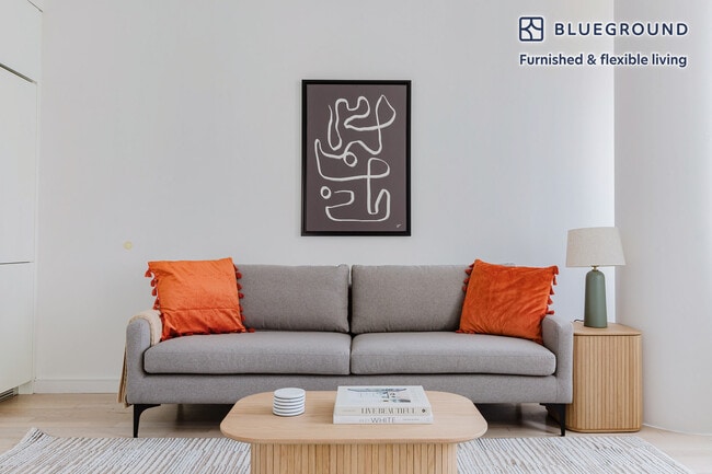 Photo - 70 W 45th St Unit SI FL33-ID1536