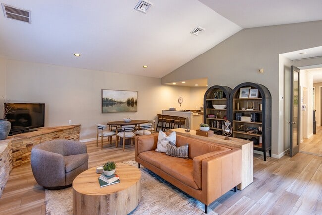 Photo - Black Lake Apartments