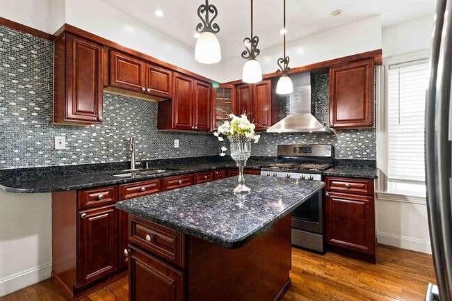 Photo - 15 Fairmount St Unit 2