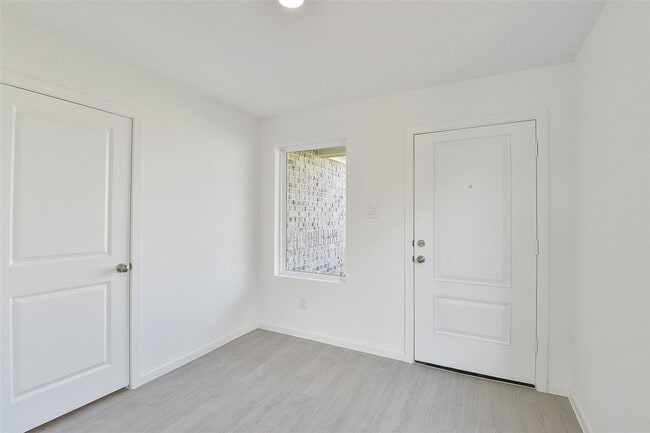 Photo - 16818 Great Highlands Dr