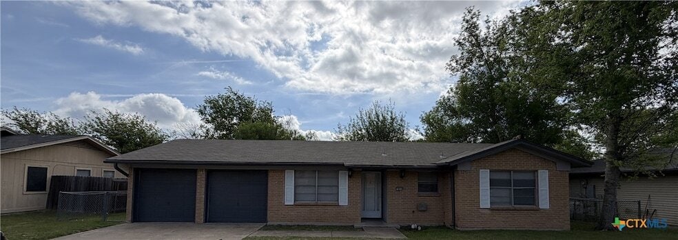 Photo - 1804 Clarawood Dr