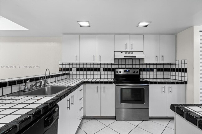 Photo - 4241 SW 71st Ter