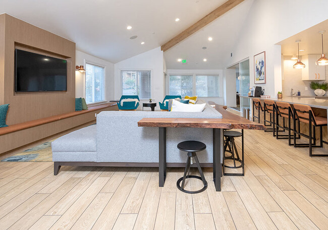 Welcome to Bella Vista at Hilltop - Bella Vista at Hilltop