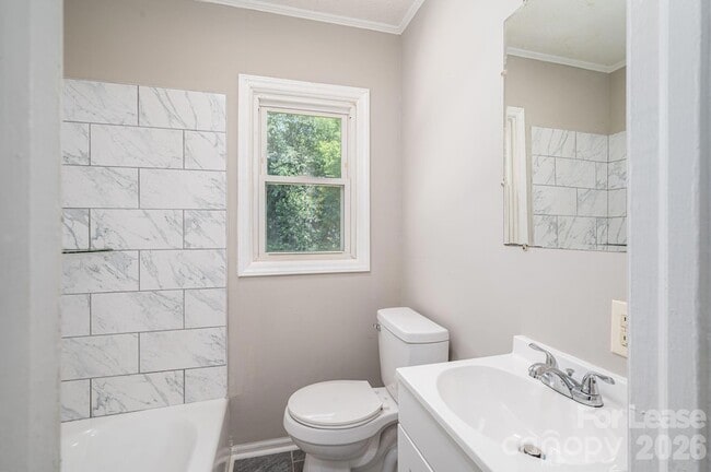 Photo - 913 Edgemont Ave