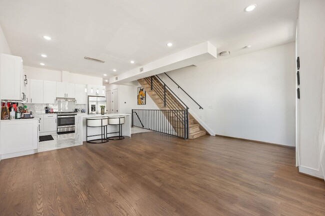Photo - 121 Prospect St