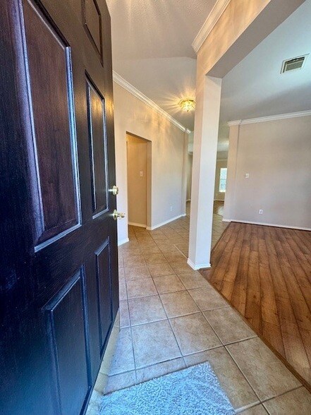 Photo - 1646 Martin Lake Dr