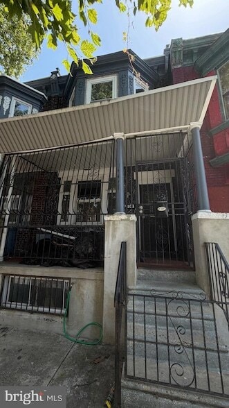 Building Photo - 4303 N Franklin St
