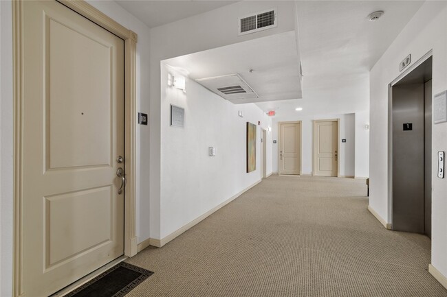 Photo - 505 Jackson Hill St Unit 103