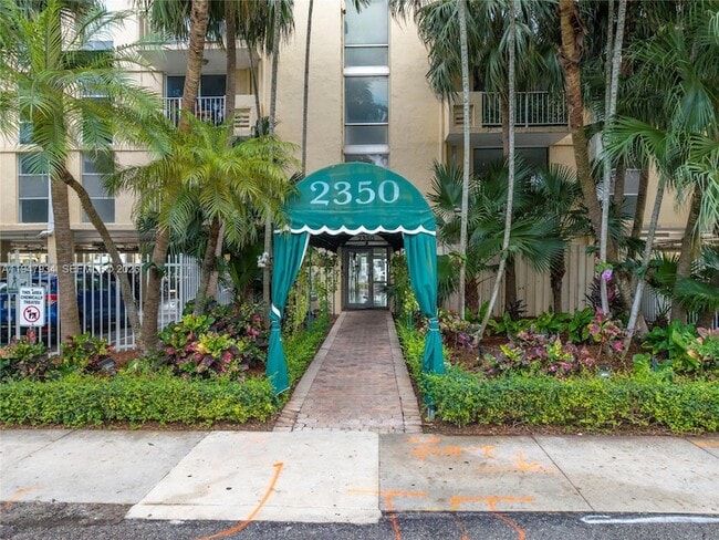 Photo - 2350 NE 135th St Unit 614