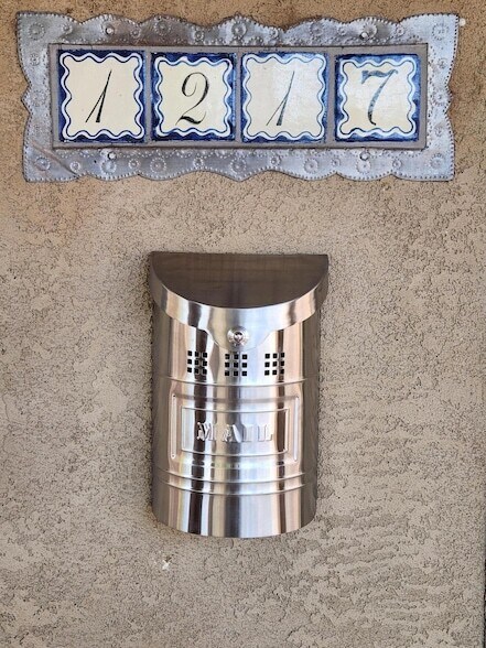 Photo - 1217 Girard Blvd NE