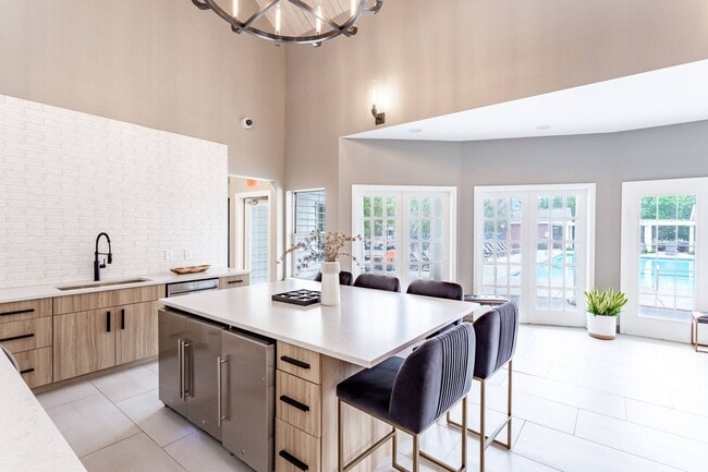 Photo - Devonshire Apartments