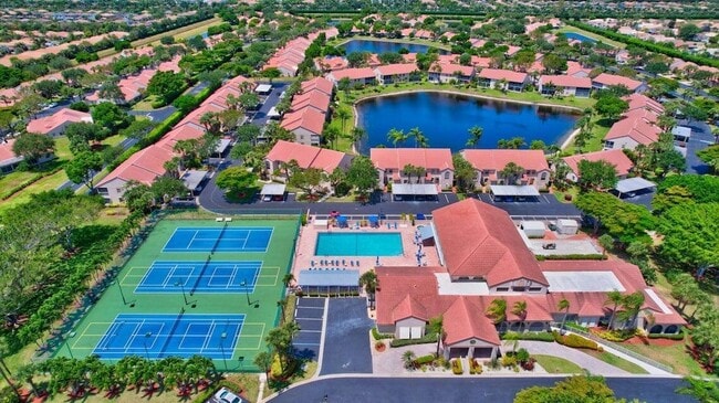 Photo - 7922 Sandy Pointe Dr