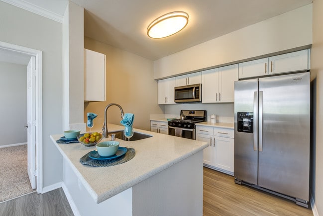 Photo - Vista Imperio Apartments