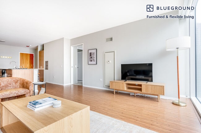 Photo - 200 E Illinois St Unit FL26-ID876