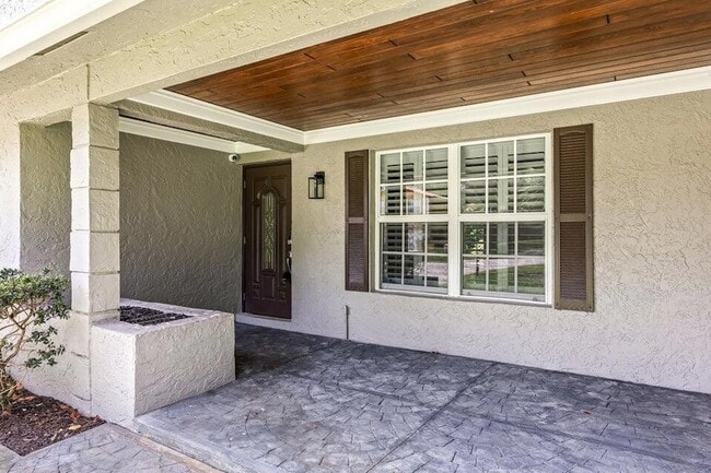 Photo - 4610 Pinetree Drive