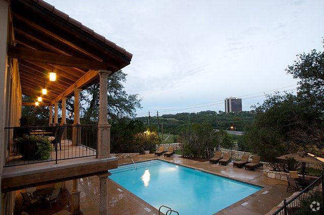 Pool - Bell Quarry Hill