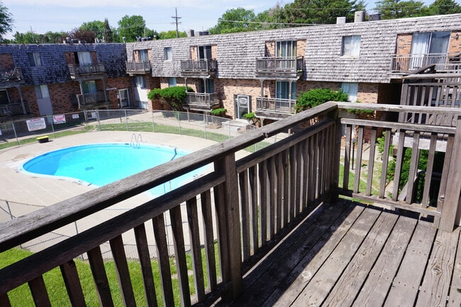 Photo - Orleans Square