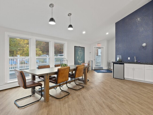 Photo - Heritage at the River