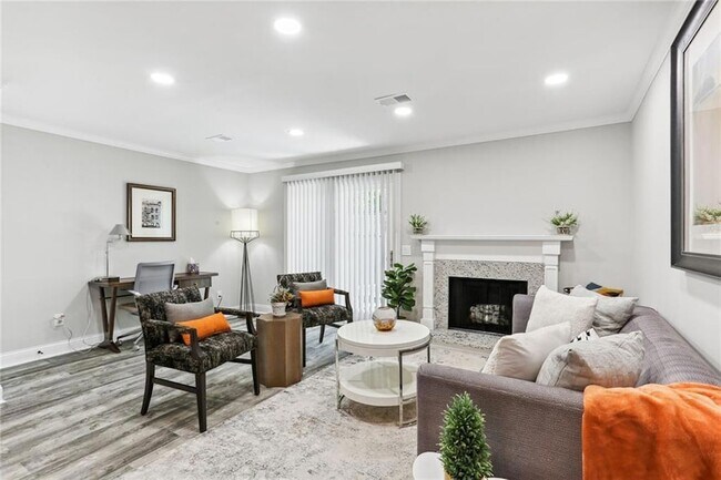 Photo - 1804 Cumberland Valley Pl SE