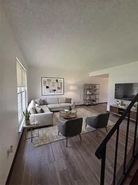 Photo - 111 E Pike St