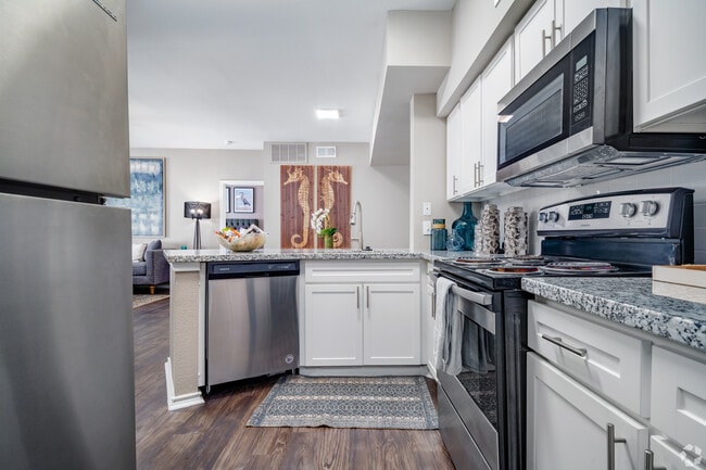 Photo - Harbor House on Saratoga