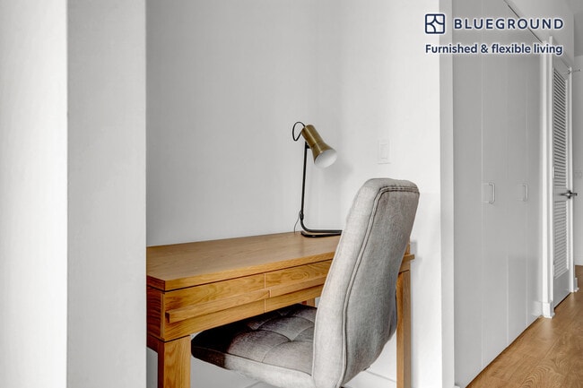 Photo - 201 N Garland Ct Unit FL28-ID226