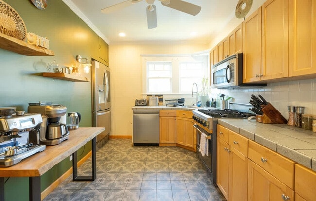 Photo - 3148 College Ave Unit ID1309746P