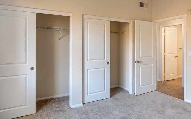 Spacious closets - Avalon Simi Valley