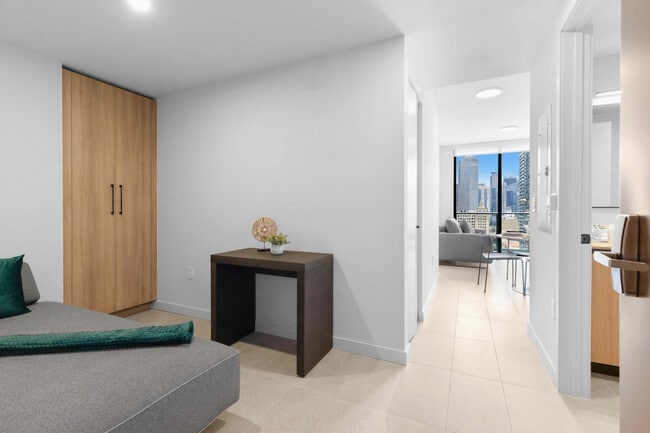 Photo - 501 NE 1st Ave Unit SI ID1501120P