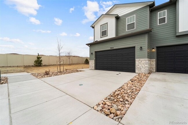 Photo - 7810 Keebler Dr