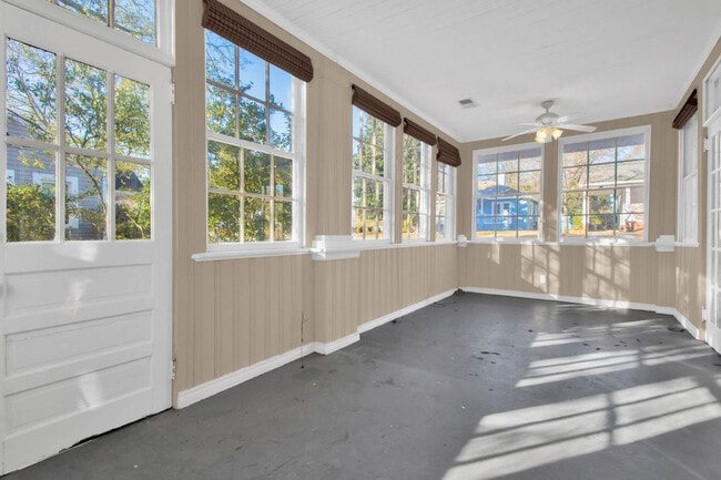 Photo - 424 Pearl St Unit ID1367380P