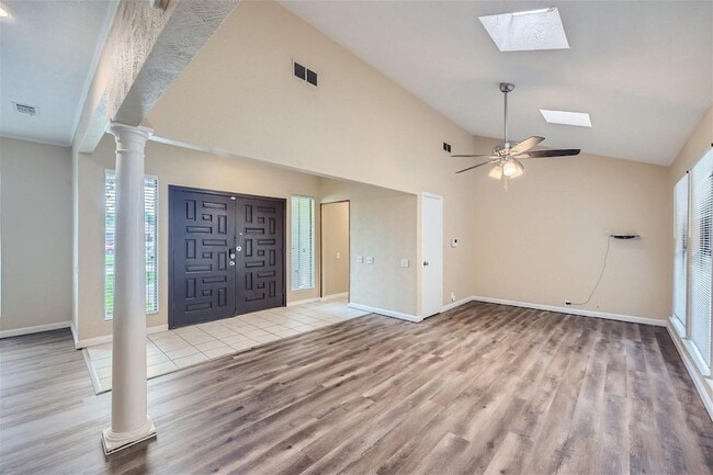 Photo - 3005 Saddlehead Dr